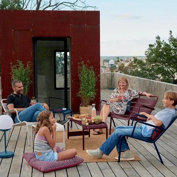 Fermob Luxembourg lav armstol, i aluminium – flere farger - Bilde 2