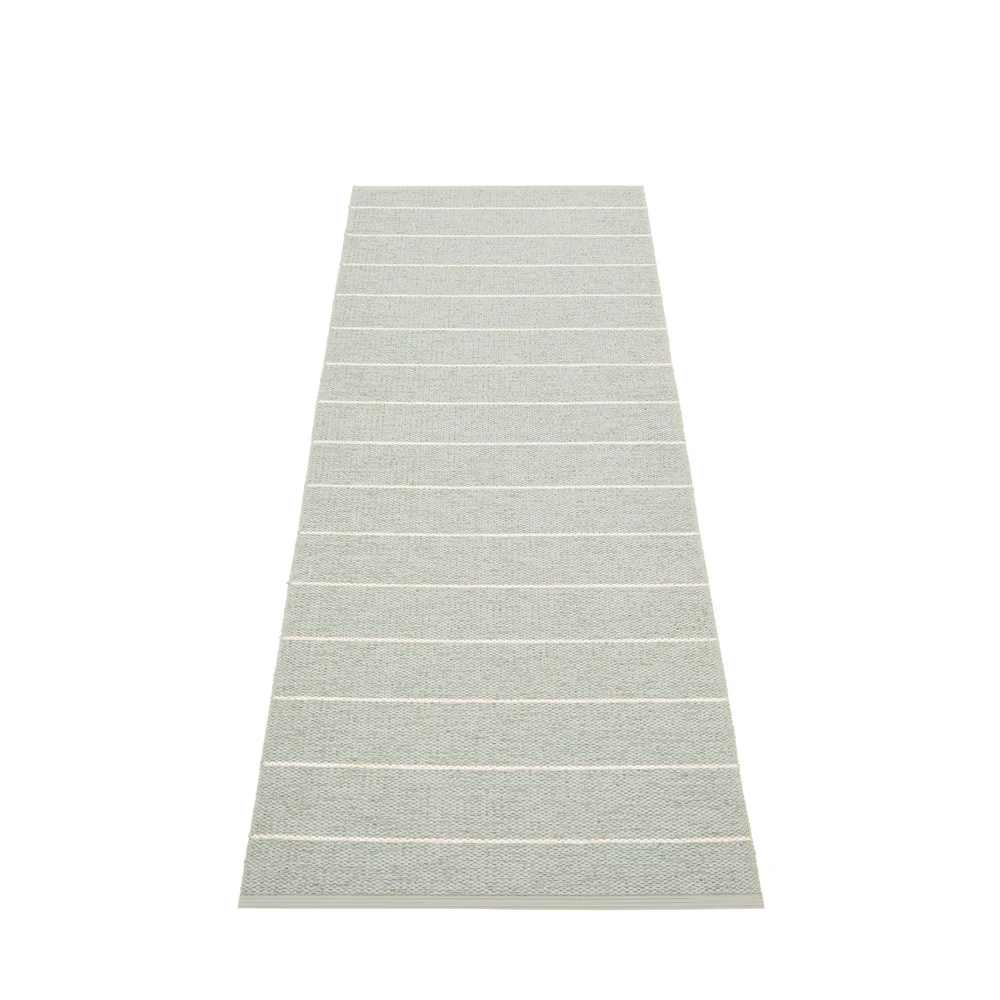 Pappelina Carl – Sage / Seagrass / Vanilla – 70x180cm
