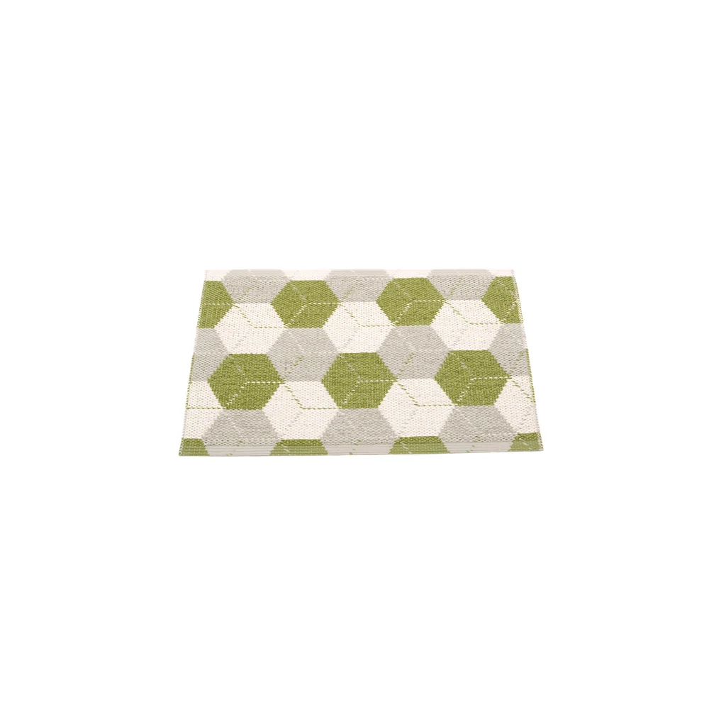 Pappelina Trip – Olive / Linen / Vanilla – 70x50cm